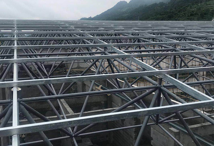 张掖仁怀冠英学校艺体楼网架
